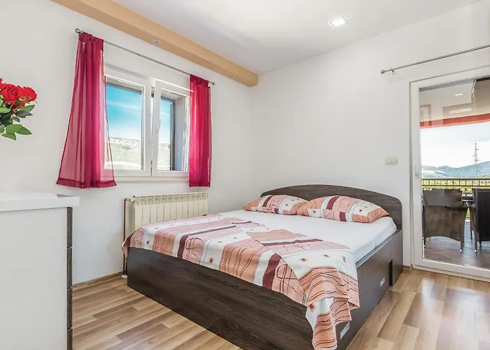 Gorgeous In Holiday home *